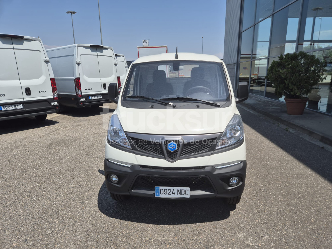 IVECO PIAGGIO PORTER 1.5I LONG RANGE - Carrinha de caixa aberta: foto 4 IVECO PIAGGIO PORTER 1.5I LONG RANGE - Carrinha de caixa aberta: foto 4