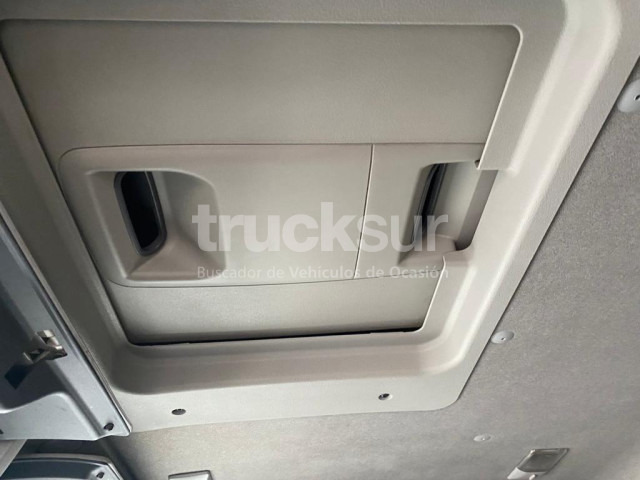 Camião de lona RENAULT D12.250: foto 15