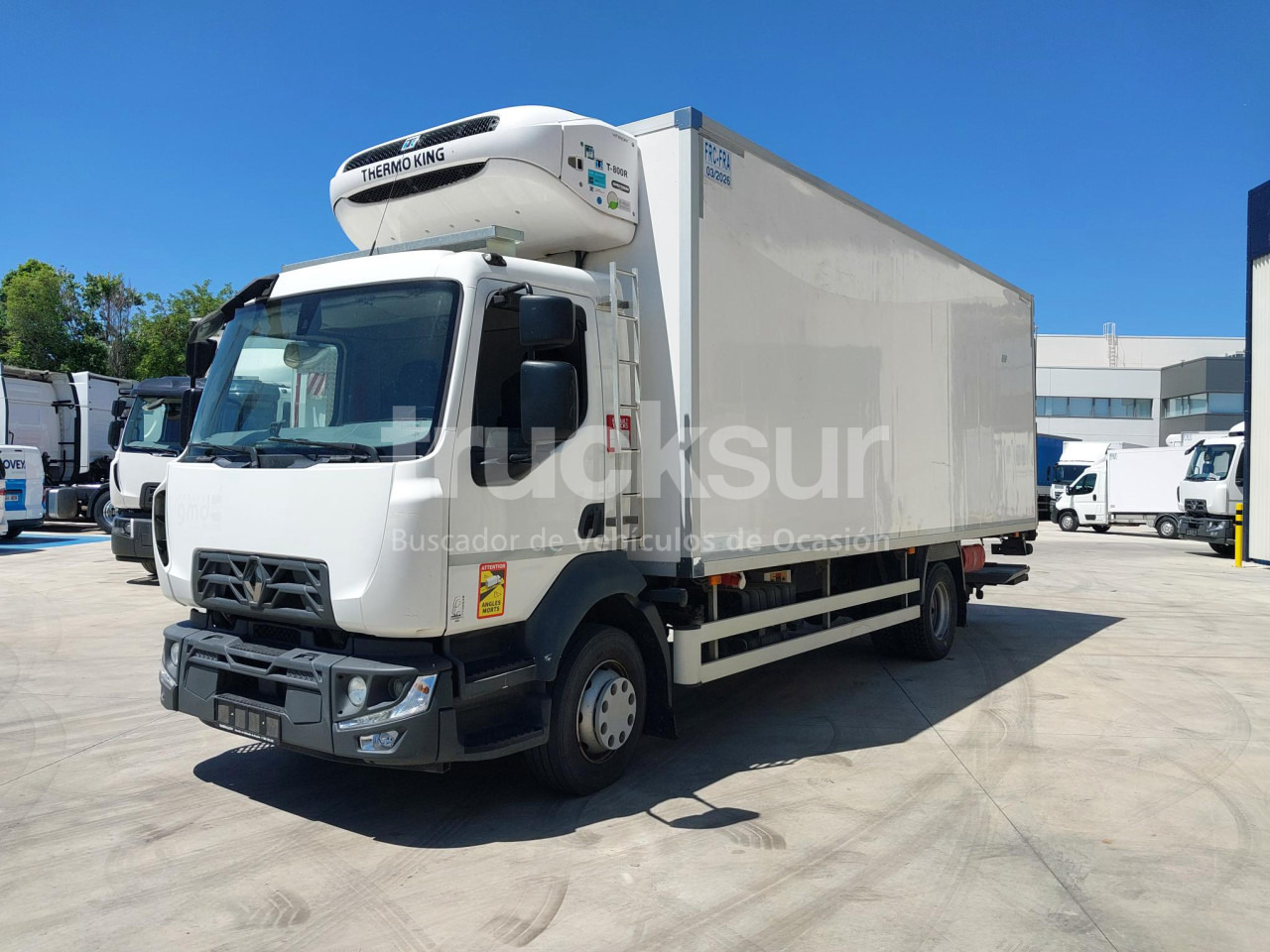 RENAULT D13.240 - Camião frigorífico: foto 1 RENAULT D13.240 - Camião frigorífico: foto 1