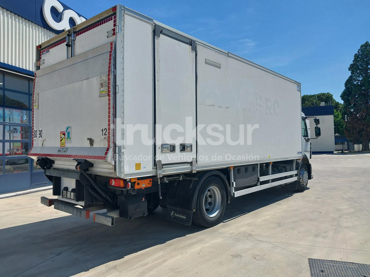 RENAULT D280 - Camião frigorífico: foto 4 RENAULT D280 - Camião frigorífico: foto 4