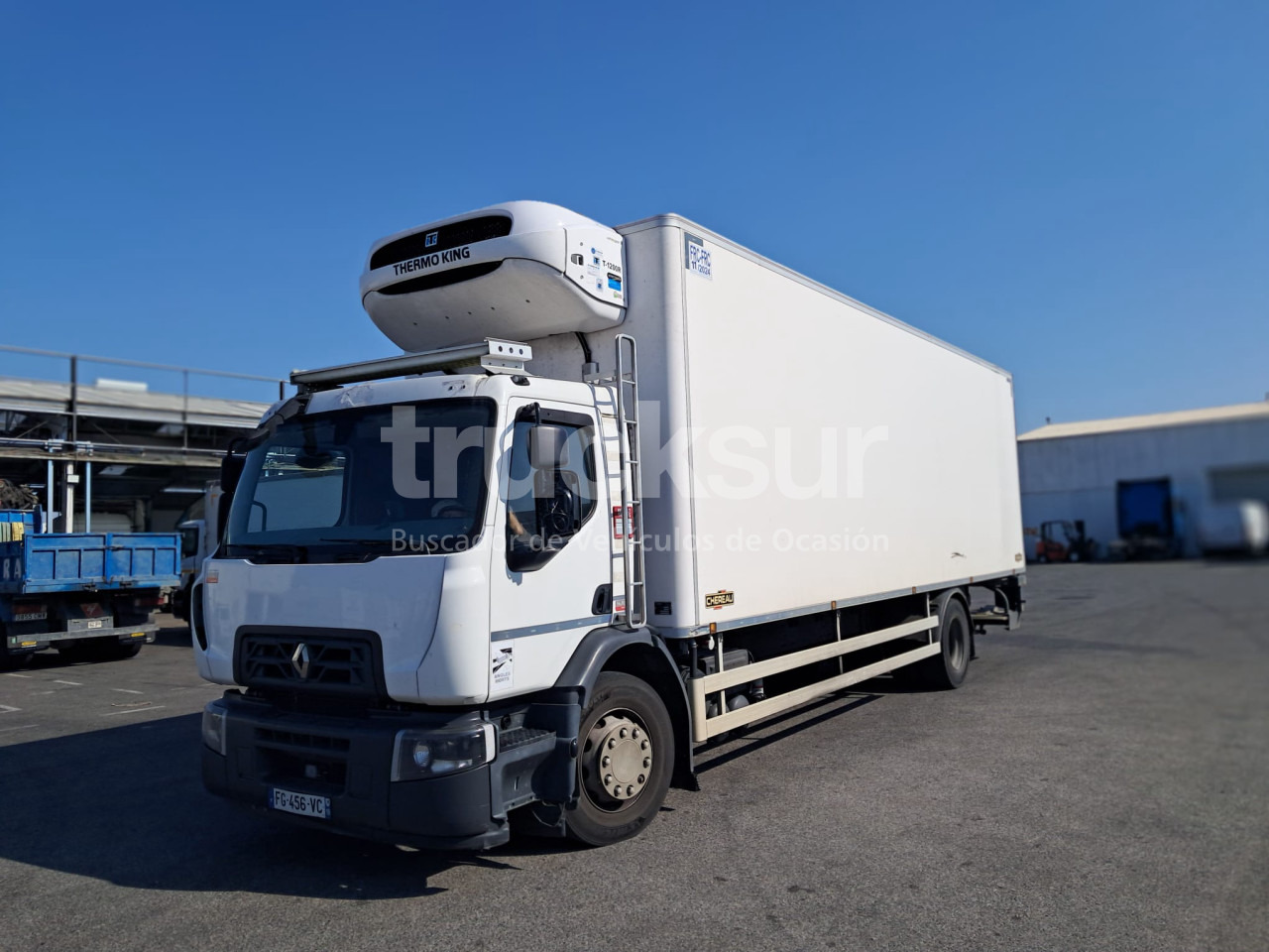 RENAULT D320.18 - Camião frigorífico: foto 1 RENAULT D320.18 - Camião frigorífico: foto 1