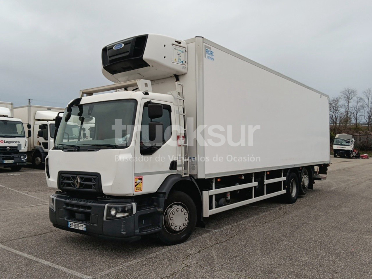 RENAULT D320 ejes 6x2*4 - Camião frigorífico: foto 1 RENAULT D320 ejes 6x2*4 - Camião frigorífico: foto 1