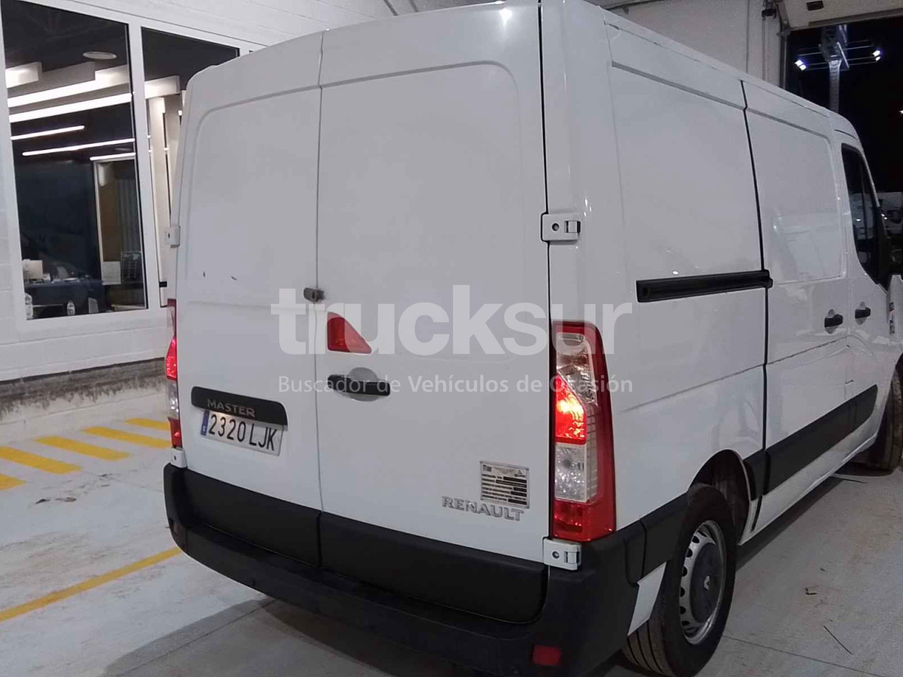 RENAULT MASTER 125.35 - Carrinha frigorífica: foto 2 RENAULT MASTER 125.35 - Carrinha frigorífica: foto 2