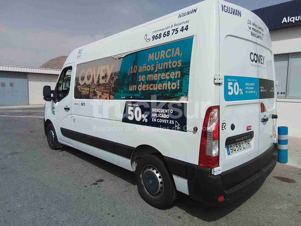 RENAULT MASTER 135.35 FRC-X - Carrinha de contentor: foto 3 RENAULT MASTER 135.35 FRC-X - Carrinha de contentor: foto 3