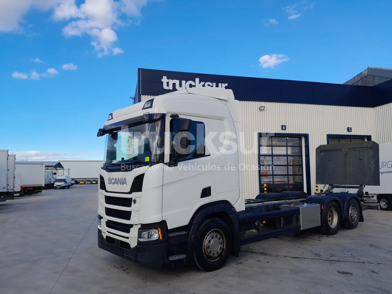 SCANIA R450.26 ejes 6x2*4 - Camião chassi: foto 1 SCANIA R450.26 ejes 6x2*4 - Camião chassi: foto 1