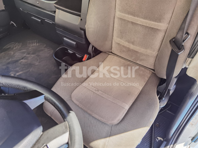 Locação financeira de IVECO STRALIS AS440S48T/P ADR IVECO STRALIS AS440S48T/P ADR: foto 12