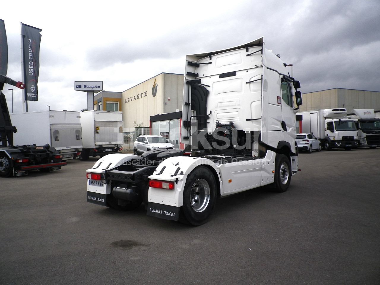 RENAULT T520 HIGH SLEEPER CAB - Tractor: foto 4 RENAULT T520 HIGH SLEEPER CAB - Tractor: foto 4