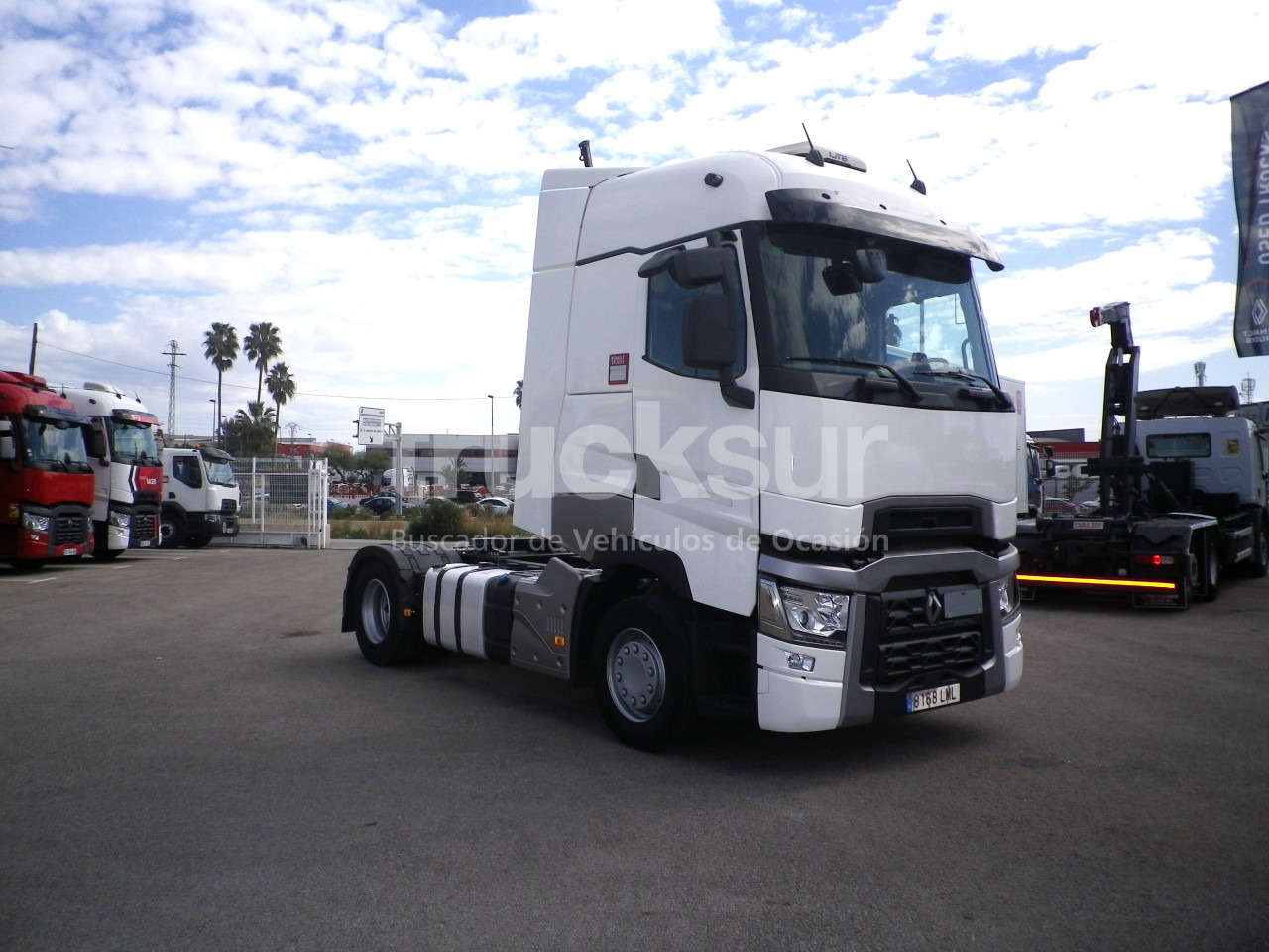 RENAULT T520 HIGH SLEEPER CAB - Tractor: foto 3 RENAULT T520 HIGH SLEEPER CAB - Tractor: foto 3