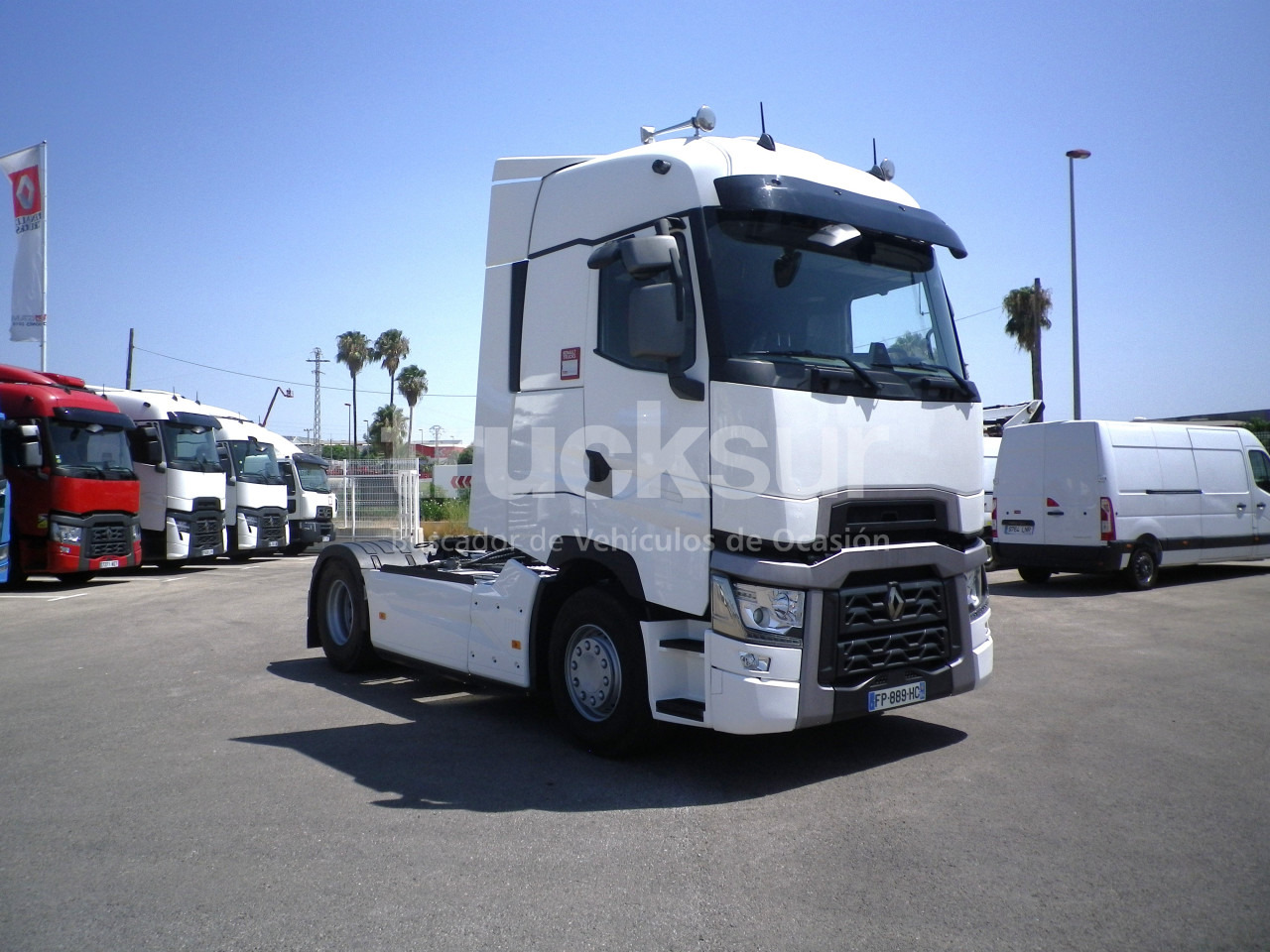 RENAULT T520 HIGH SLEEPER CAB - Tractor: foto 2 RENAULT T520 HIGH SLEEPER CAB - Tractor: foto 2