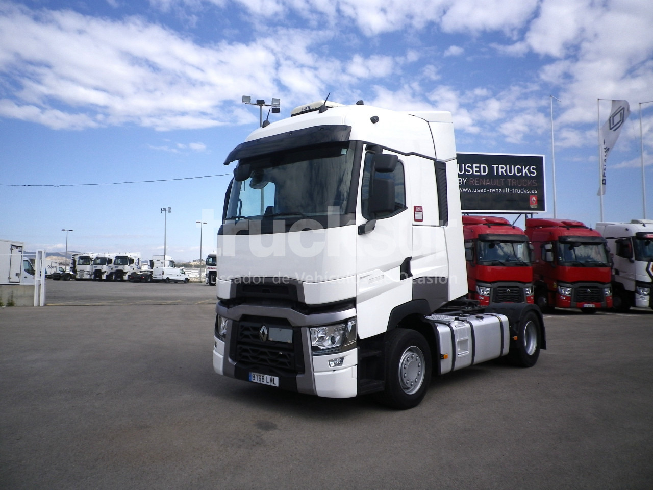 RENAULT T520 HIGH SLEEPER CAB - Tractor: foto 2 RENAULT T520 HIGH SLEEPER CAB - Tractor: foto 2