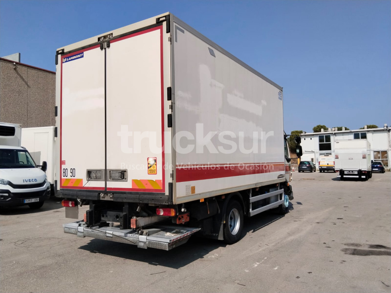 VOLVO FL250.12 - Camião frigorífico: foto 4 VOLVO FL250.12 - Camião frigorífico: foto 4