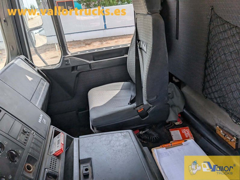 MAN 18-240 - Camião basculante: foto 2 MAN 18-240 - Camião basculante: foto 2