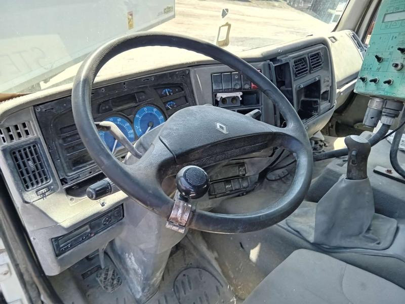 Renault Kerax - Camião: foto 3 Renault Kerax - Camião: foto 3