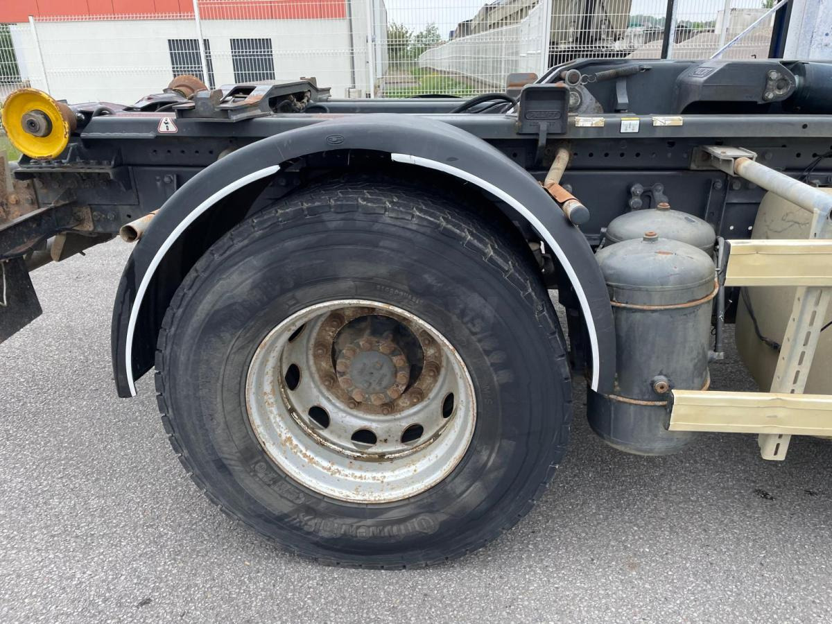 DAF XF105 460 - Camião polibenne: foto 4 DAF XF105 460 - Camião polibenne: foto 4
