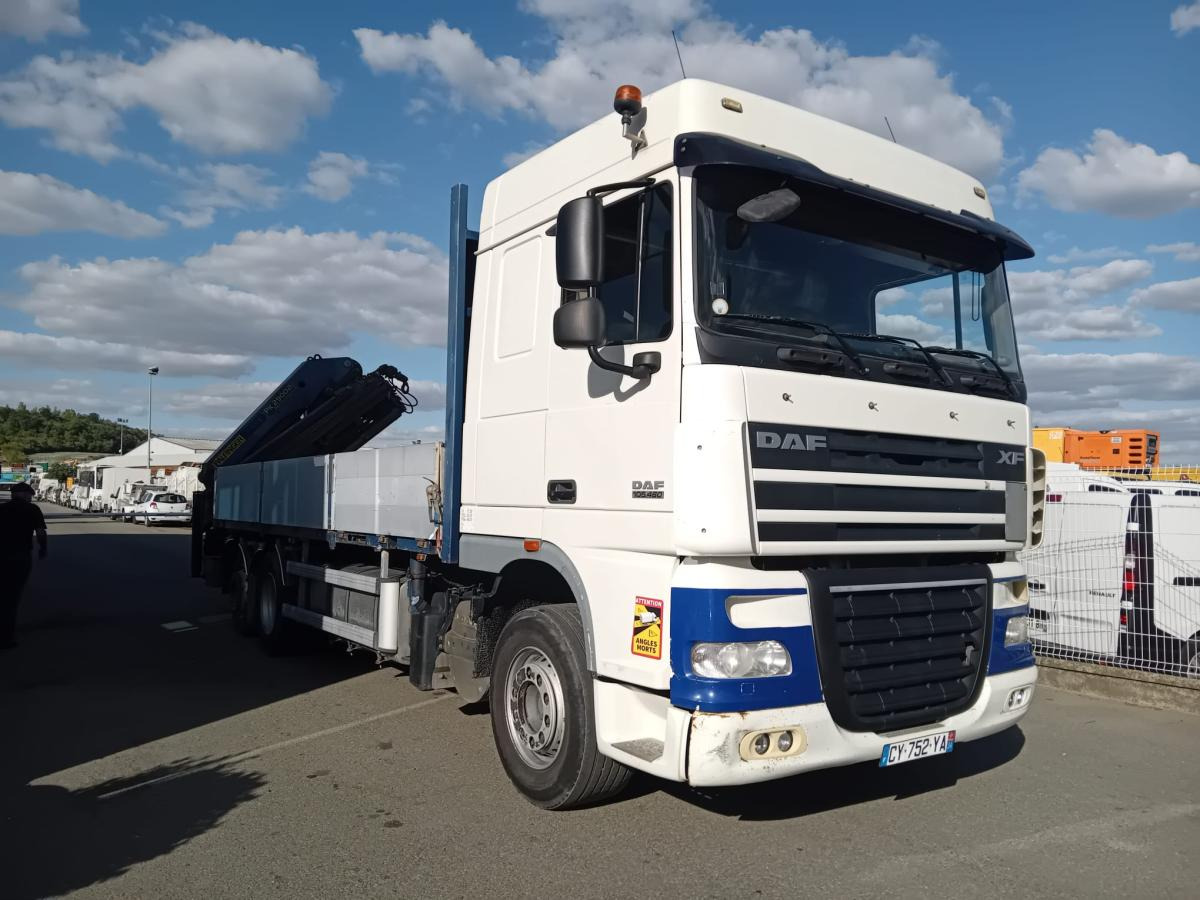 DAF XF105 460 - Camião de caixa aberta/ Plataforma: foto 1 DAF XF105 460 - Camião de caixa aberta/ Plataforma: foto 1