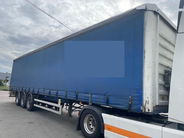 Fruehauf - Semi-reboque de lona: foto 2 Fruehauf - Semi-reboque de lona: foto 2