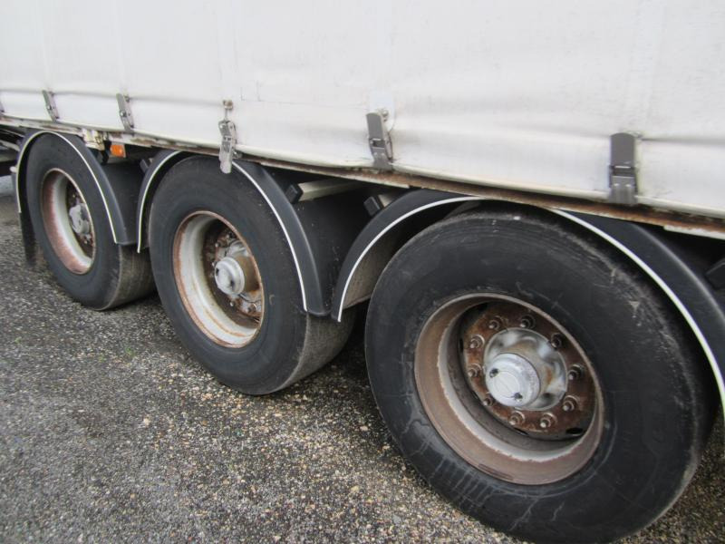 GT TRAILERS - Semi-reboque de lona: foto 5 GT TRAILERS - Semi-reboque de lona: foto 5