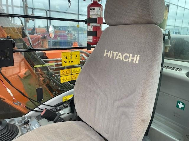 Escavadeira de rodas Hitachi ZX140W-5B: foto 9