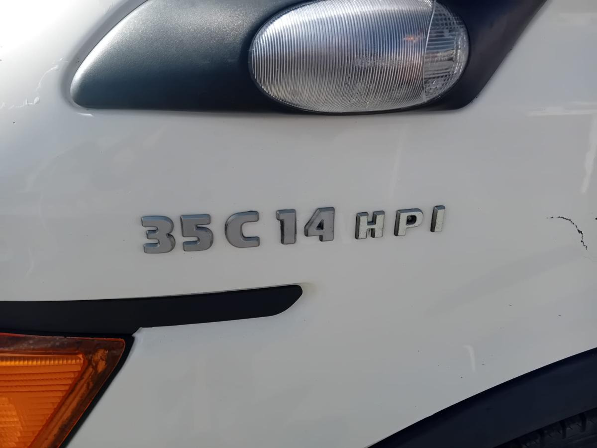 Iveco 35C14HPI - Caminhão reboque: foto 3 Iveco 35C14HPI - Caminhão reboque: foto 3