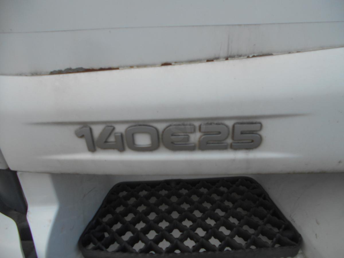 Iveco Eurocargo 140E25 - Camião furgão: foto 4 Iveco Eurocargo 140E25 - Camião furgão: foto 4