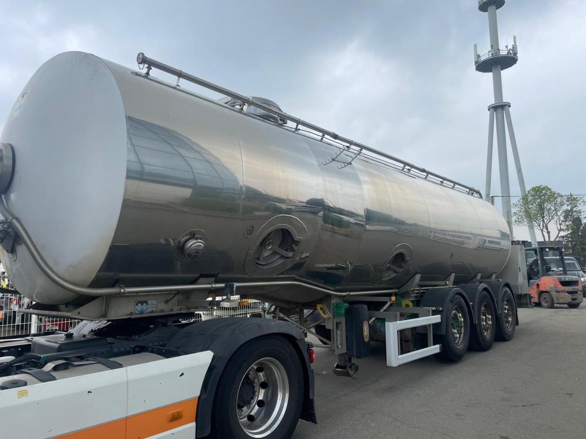 Maisonneuve - Semi-reboque cisterna: foto 1 Maisonneuve - Semi-reboque cisterna: foto 1