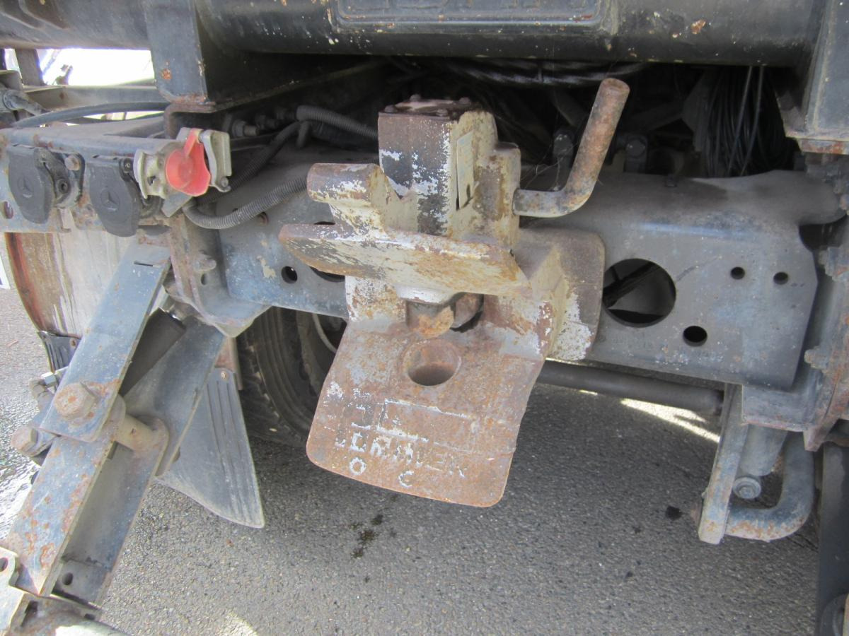 Camião basculante Mercedes Actros 2632: foto 11