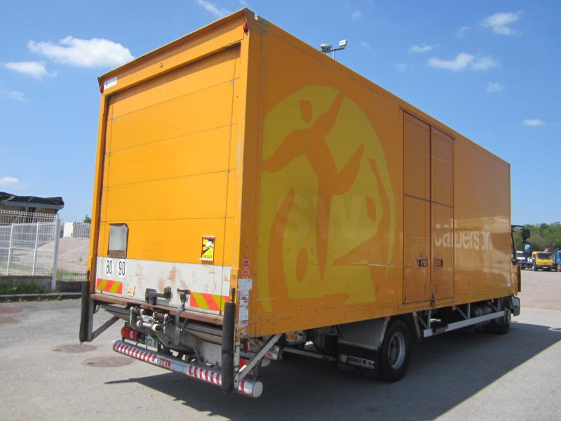 Renault Midlum 220 DXI - Camião furgão: foto 4 Renault Midlum 220 DXI - Camião furgão: foto 4