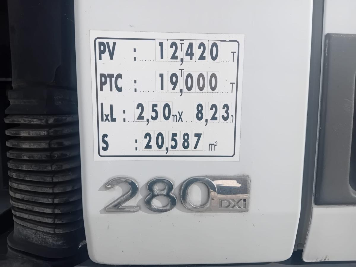 Renault Premium 280 DXI - Caminhão de lixo: foto 3 Renault Premium 280 DXI - Caminhão de lixo: foto 3