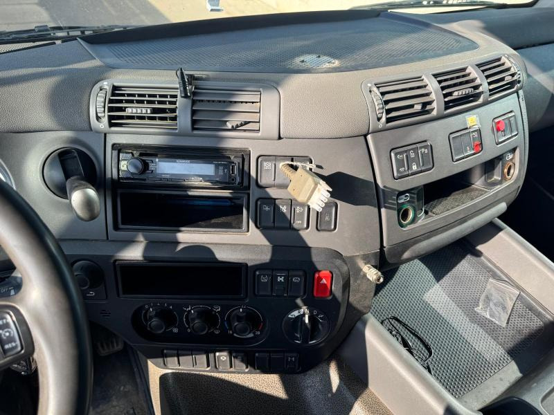 Tractor DAF CF 460: foto 18