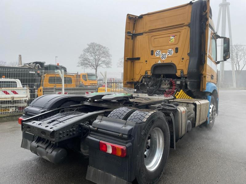 Tractor Mercedes Actros 1845: foto 6