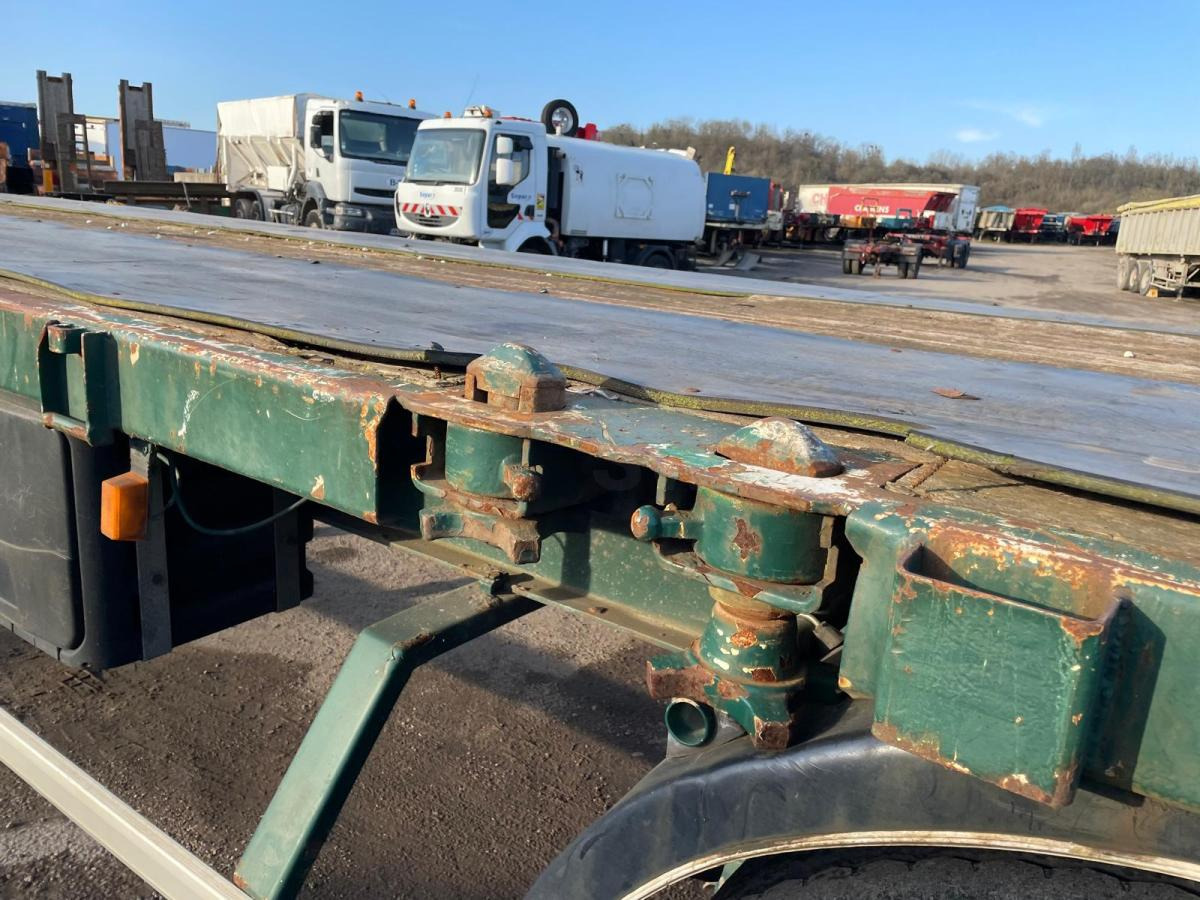 Semi-reboque plataforma/ Caixa aberta Trailor: foto 6 Semi-reboque plataforma/ Caixa aberta Trailor: foto 6