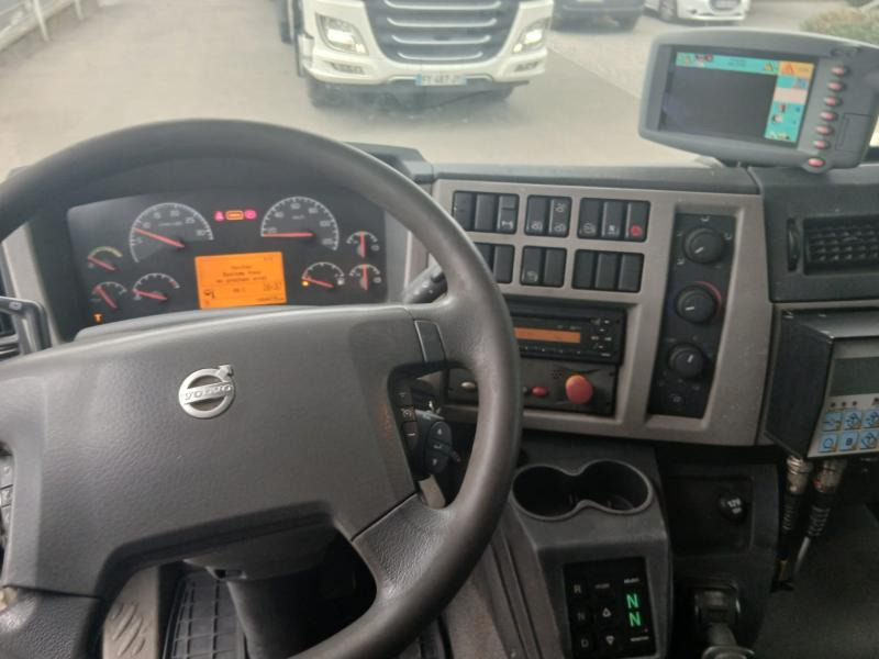 Volvo FL 260 - Camião chassi: foto 4 Volvo FL 260 - Camião chassi: foto 4