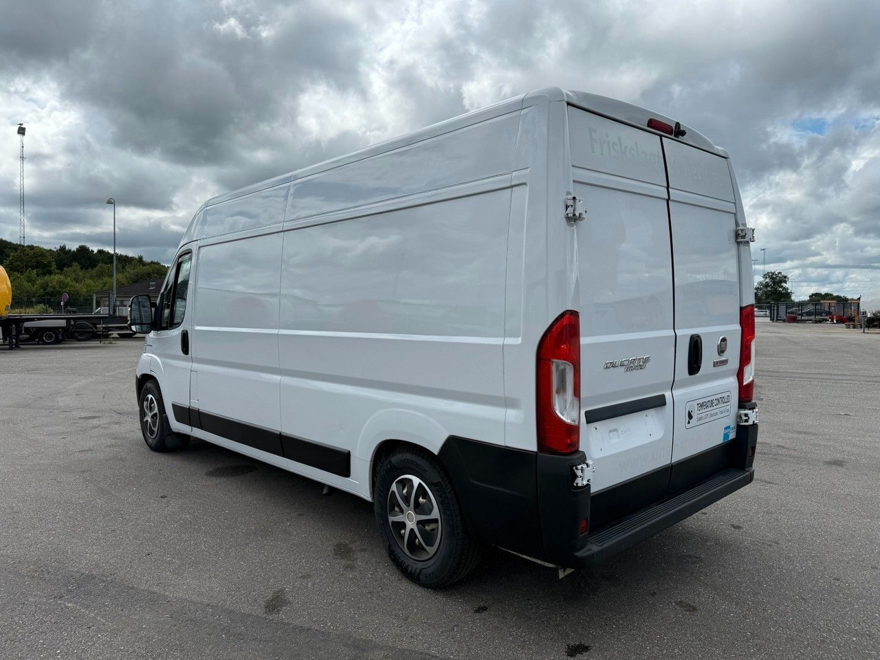 Fiat Ducato 2.3 MJT 150 Waeco Frigo (Engine Damage) - Carrinha frigorífica: foto 4 Fiat Ducato 2.3 MJT 150 Waeco Frigo (Engine Damage) - Carrinha frigorífica: foto 4