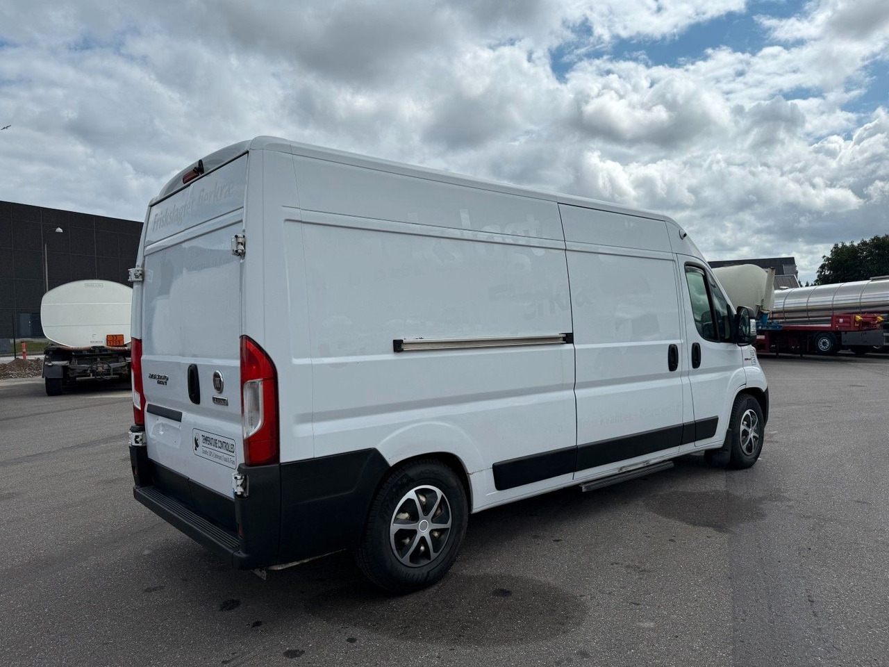 Fiat Ducato 2.3 MJT 150 Waeco Frigo (Engine Damage) - Carrinha frigorífica: foto 3 Fiat Ducato 2.3 MJT 150 Waeco Frigo (Engine Damage) - Carrinha frigorífica: foto 3