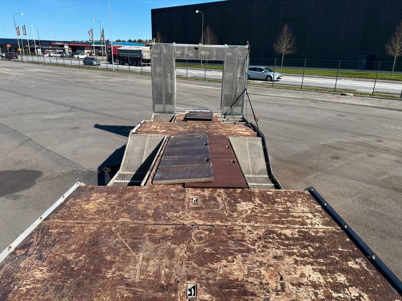 Reboque baixa Fliegl FLT328 3 achser Maschinenanhänger mit Radkasten: foto 8