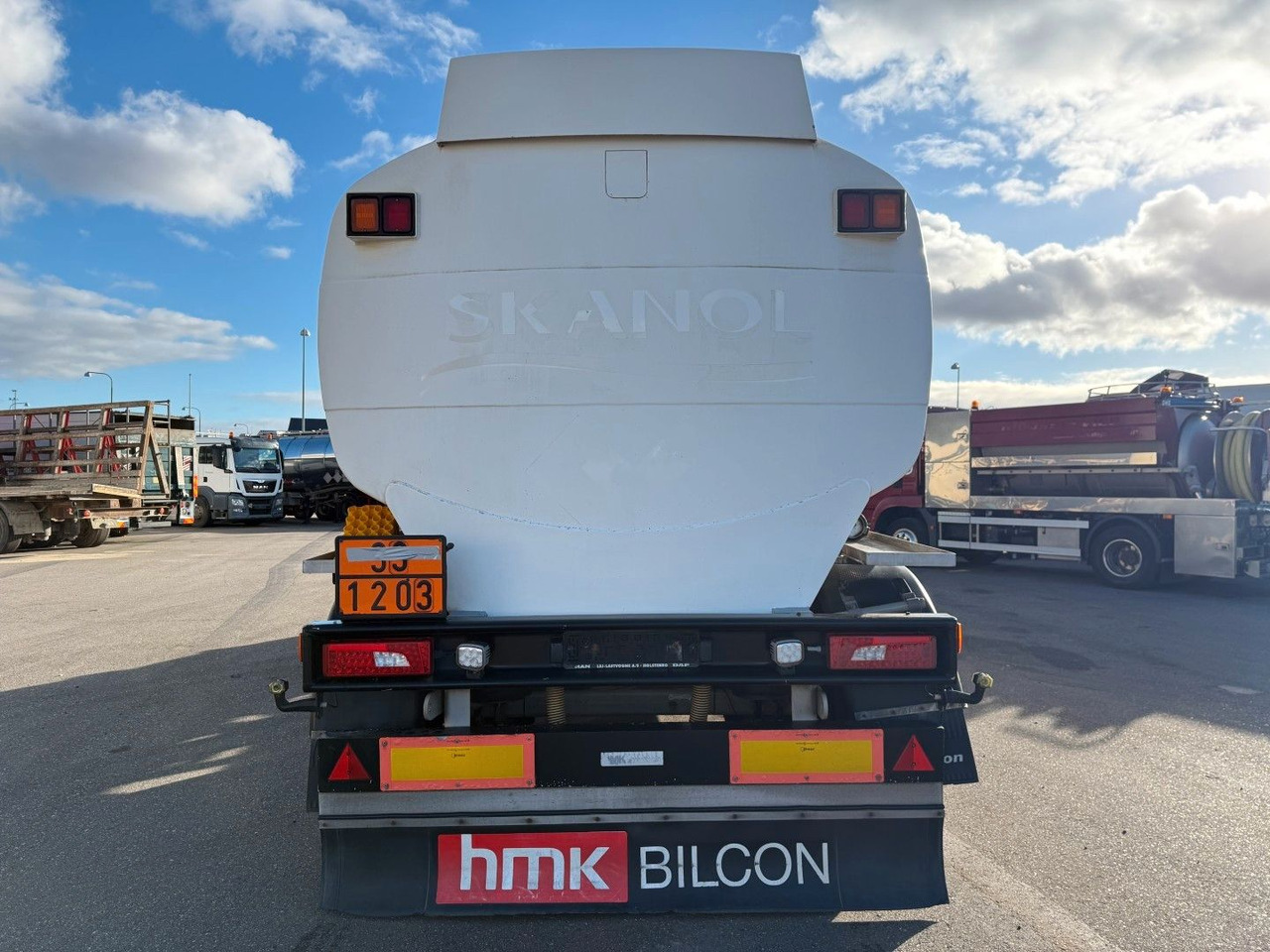 HMK Bilcon 27.000 l. ADR Tank 5 compartment - Reboque cisterna: foto 5 HMK Bilcon 27.000 l. ADR Tank 5 compartment - Reboque cisterna: foto 5