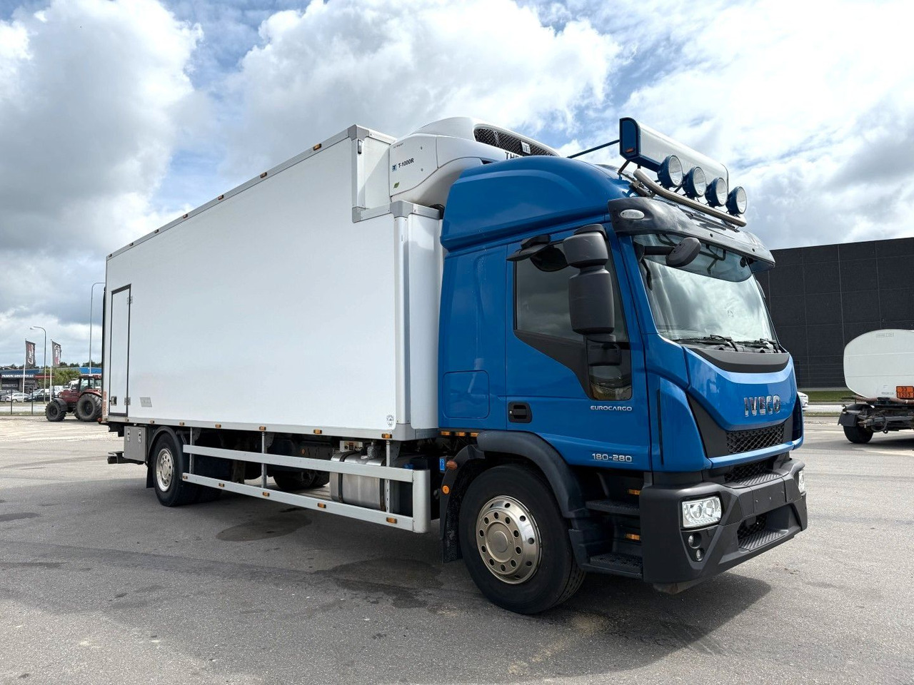 Iveco EuroCargo 180 E28 4x2 Thermo King T-1000R - Camião frigorífico: foto 2 Iveco EuroCargo 180 E28 4x2 Thermo King T-1000R - Camião frigorífico: foto 2