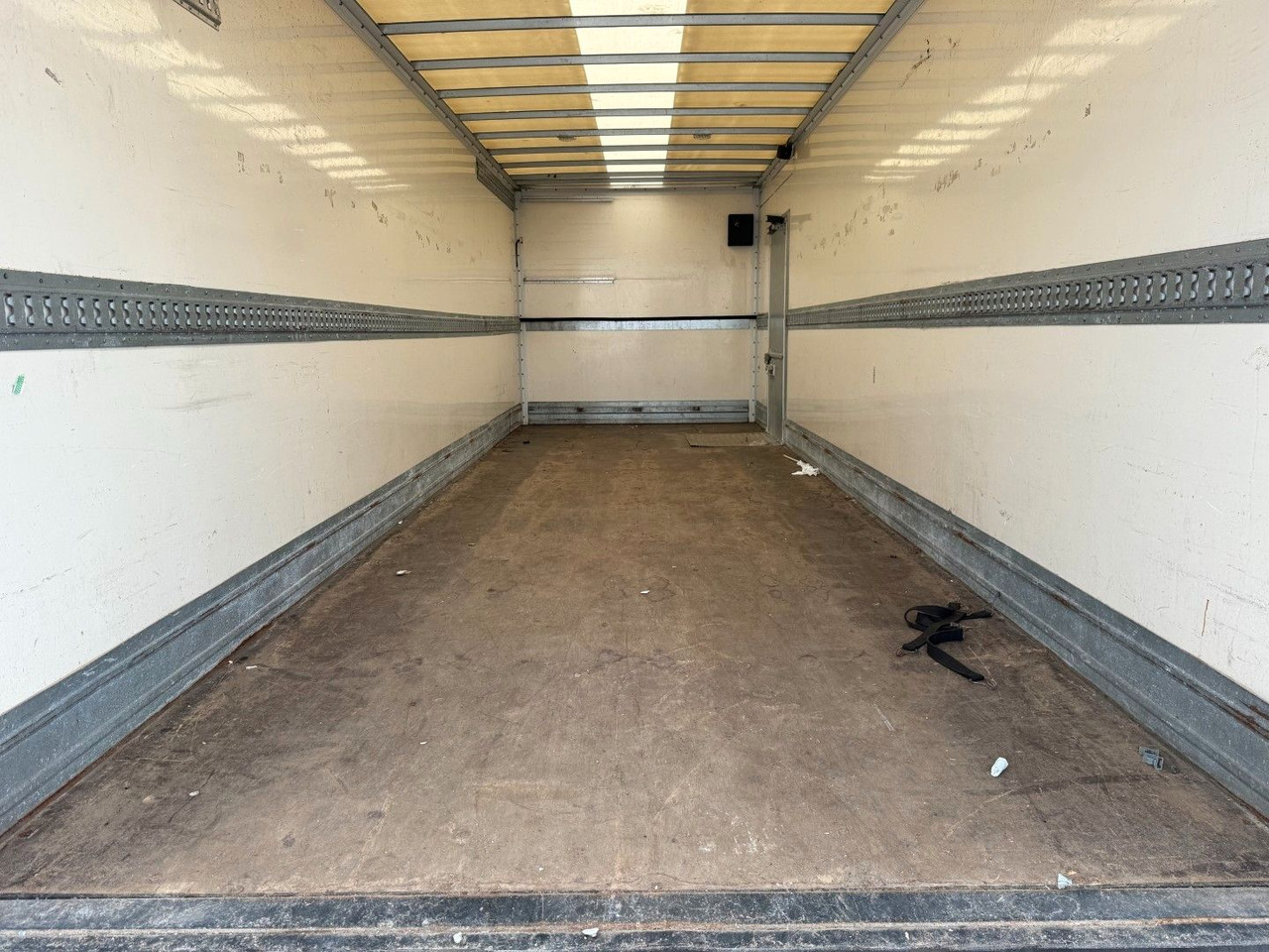 Camião furgão Mercedes-Benz Atego 1218 4x2 Euro 5 8,0 m. koffer: foto 6