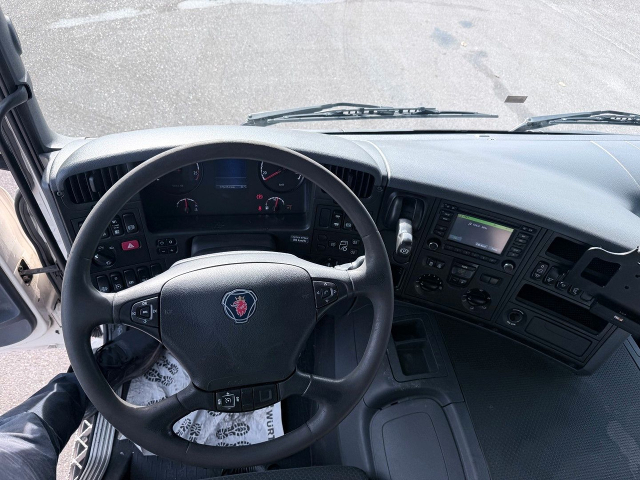 Scania P320 6x2*4 Carrier Supra 1250 Mt 9.80 m Kühl - Camião frigorífico: foto 5 Scania P320 6x2*4 Carrier Supra 1250 Mt 9.80 m Kühl - Camião frigorífico: foto 5