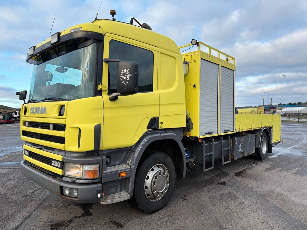 Scania P94/220 4x2 Manuel - Euro 2 - Camião de caixa aberta/ Plataforma: foto 1 Scania P94/220 4x2 Manuel - Euro 2 - Camião de caixa aberta/ Plataforma: foto 1