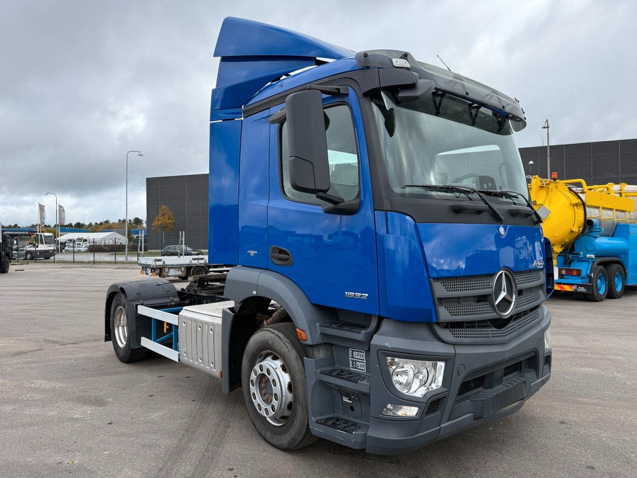 Mercedes-Benz Actros 1832 4x2 Euro 6 - Tractor: foto 2 Mercedes-Benz Actros 1832 4x2 Euro 6 - Tractor: foto 2