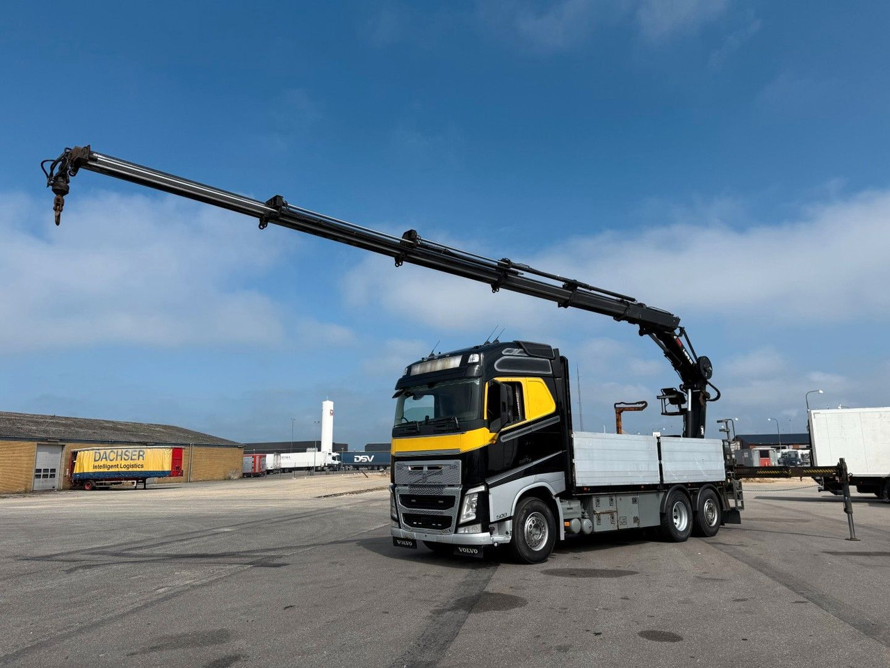 Volvo FH500 6x2*4 / Crane HIAB 262 EP-5 Euro 6 - Camião grua: foto 2 Volvo FH500 6x2*4 / Crane HIAB 262 EP-5 Euro 6 - Camião grua: foto 2