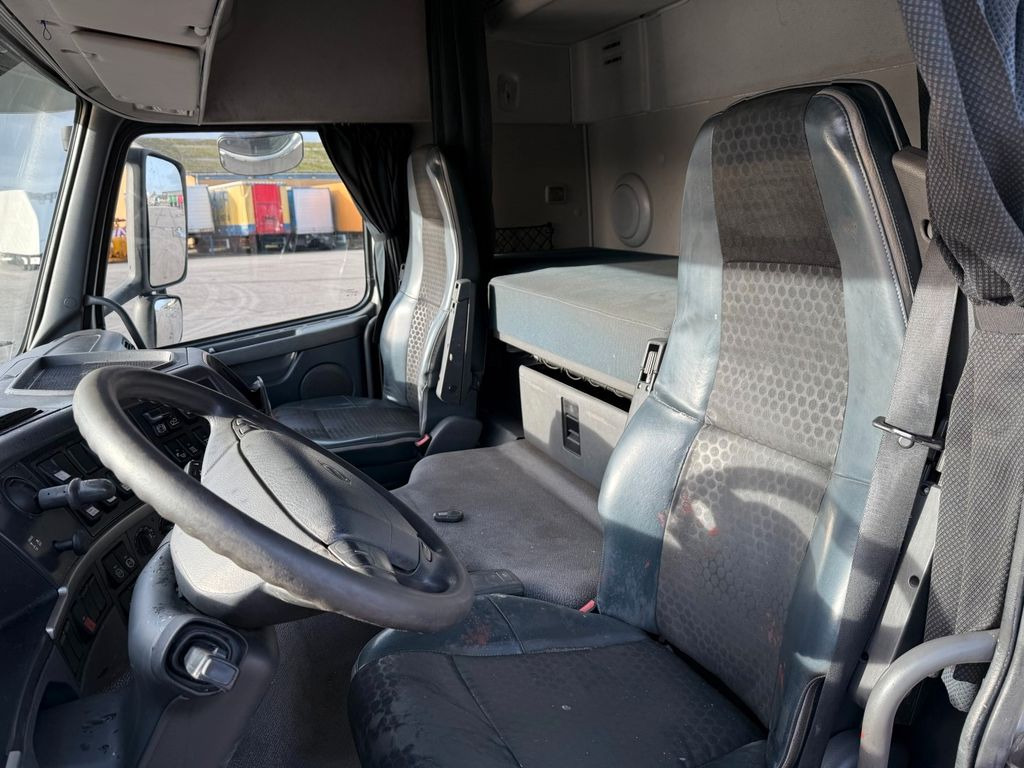 Volvo FM 410 6x2 Euro 5 - Carrinha de caixa aberta, Carrinha cabine dupla: foto 5 Volvo FM 410 6x2 Euro 5 - Carrinha de caixa aberta, Carrinha cabine dupla: foto 5