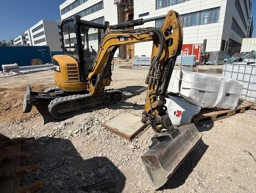 Caterpillar 302.7D CR - Mini escavadeira: foto 3 Caterpillar 302.7D CR - Mini escavadeira: foto 3