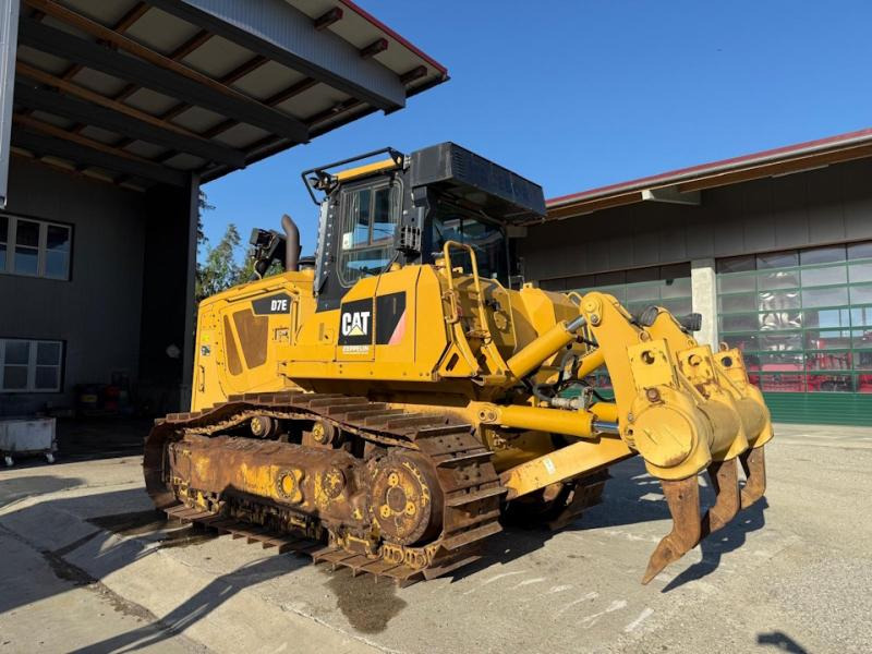 Caterpillar D7E - Buldôzer: foto 3 Caterpillar D7E - Buldôzer: foto 3