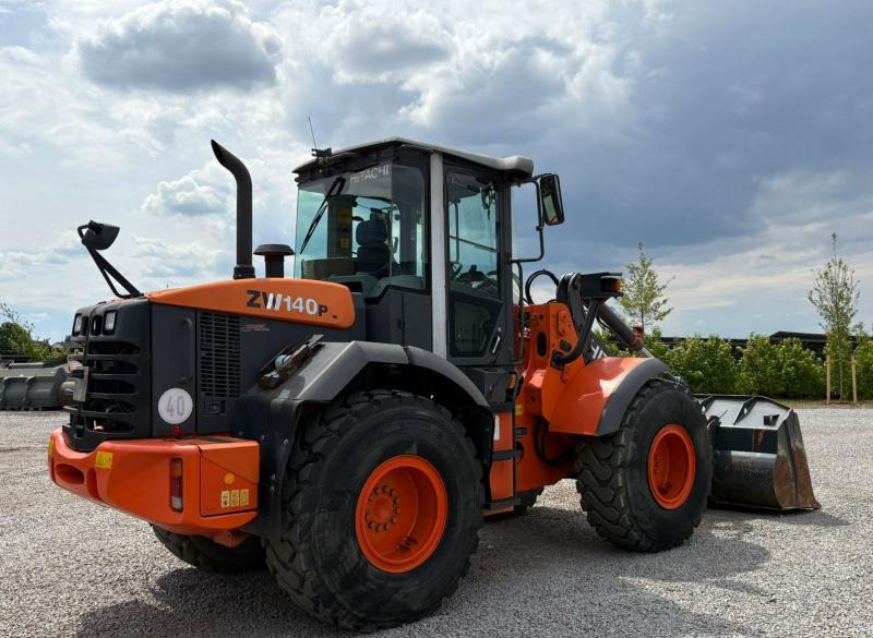 Hitachi ZW140 - Pá carregadora de rodas: foto 4 Hitachi ZW140 - Pá carregadora de rodas: foto 4