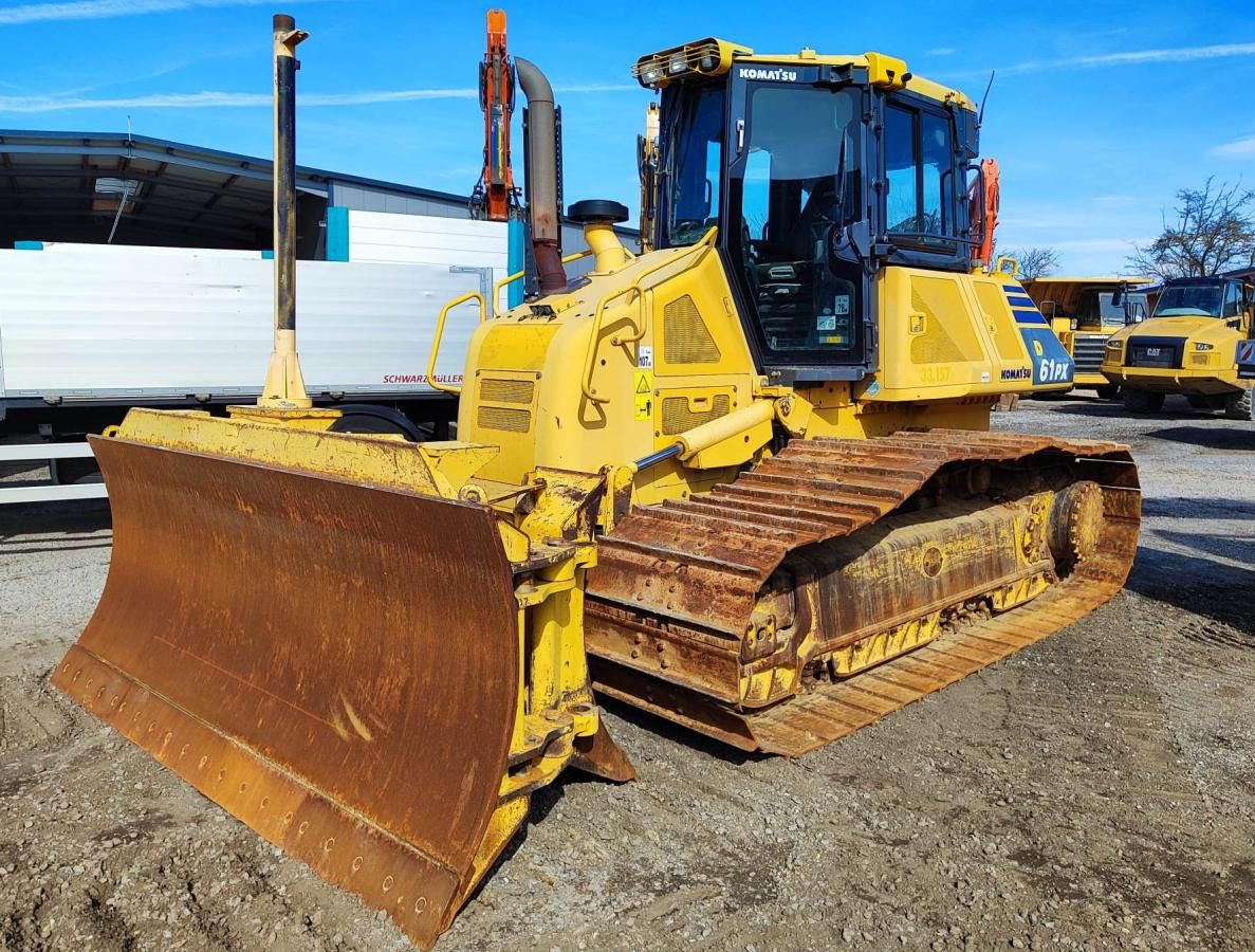Komatsu D61PX-23 - Buldôzer: foto 2 Komatsu D61PX-23 - Buldôzer: foto 2