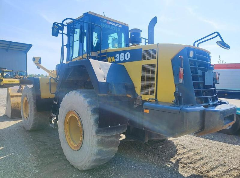 Komatsu WA380-6 Long Boom - Pá carregadora de rodas: foto 1 Komatsu WA380-6 Long Boom - Pá carregadora de rodas: foto 1