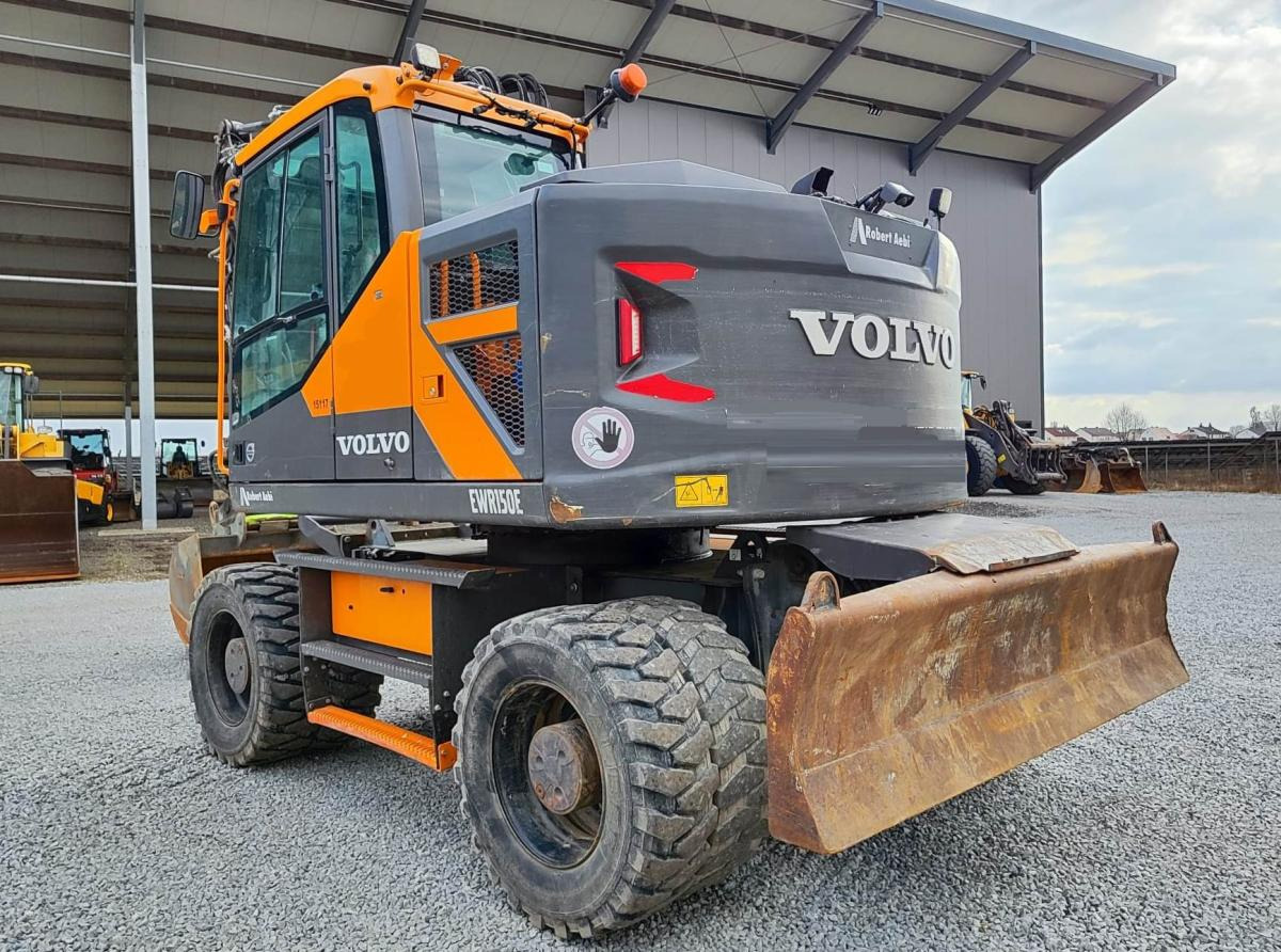 Volvo EWR150 E - Escavadeira de rodas: foto 1 Volvo EWR150 E - Escavadeira de rodas: foto 1