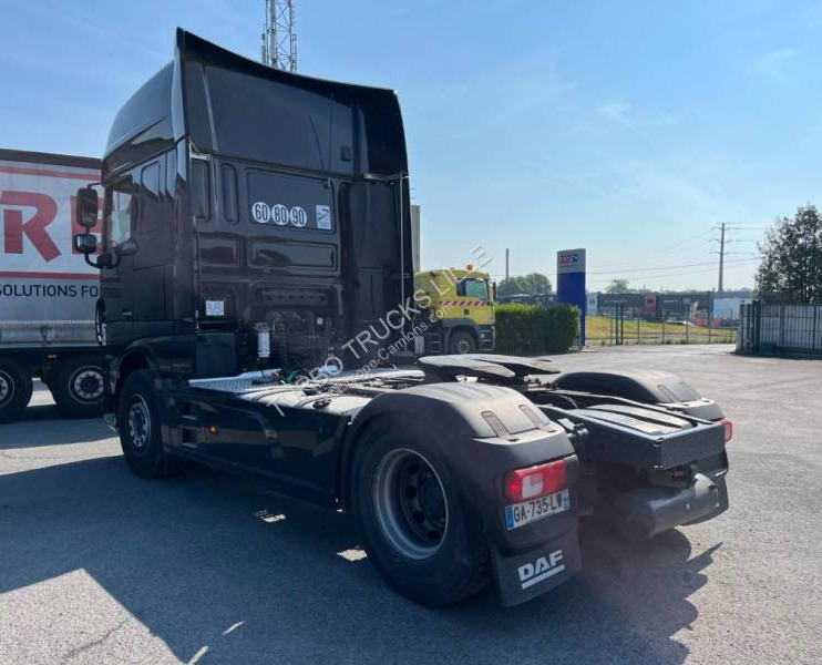 Tractor DAF XF 530: foto 8